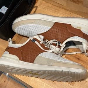 NEW in Box True Linkswear Lux Hybrid Mens 11.5 golf shoes never worn MSRP $205